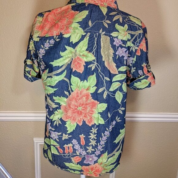 Tropical Short Sleeve Denim Button Down Collared Floral Top - Picture 3 of 6